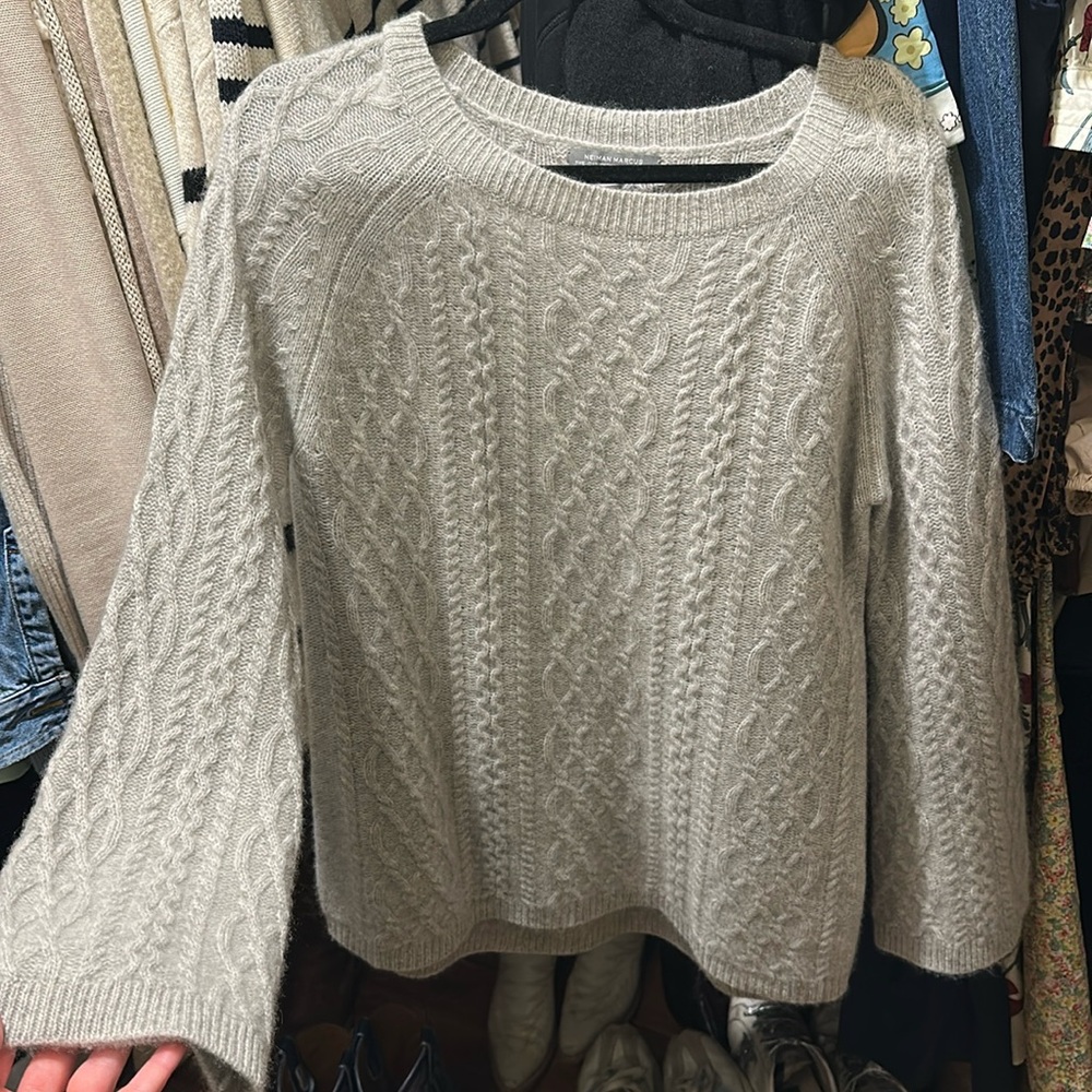 Neiman Marcus cashmere sweater